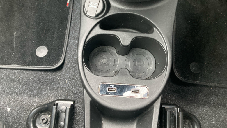 Fiat 500 1.0 Mild Hybrid Dolcevita [Part Leather] 3dr Petrol Hatchback